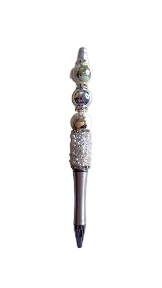 Stylo à perles argentées à l'effigie de personnages d'anime