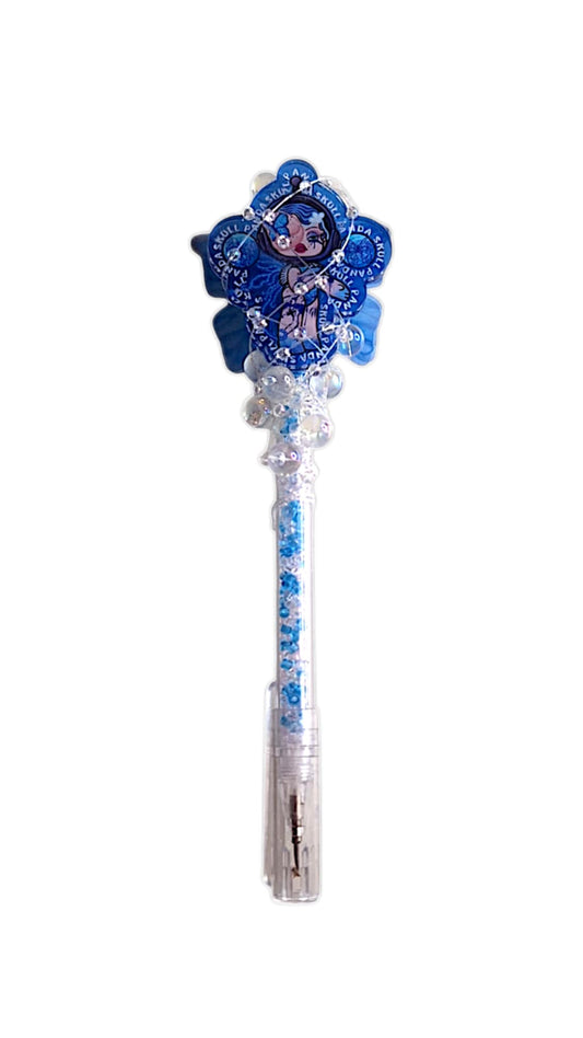Exacto de précision Fille à bulles bleues